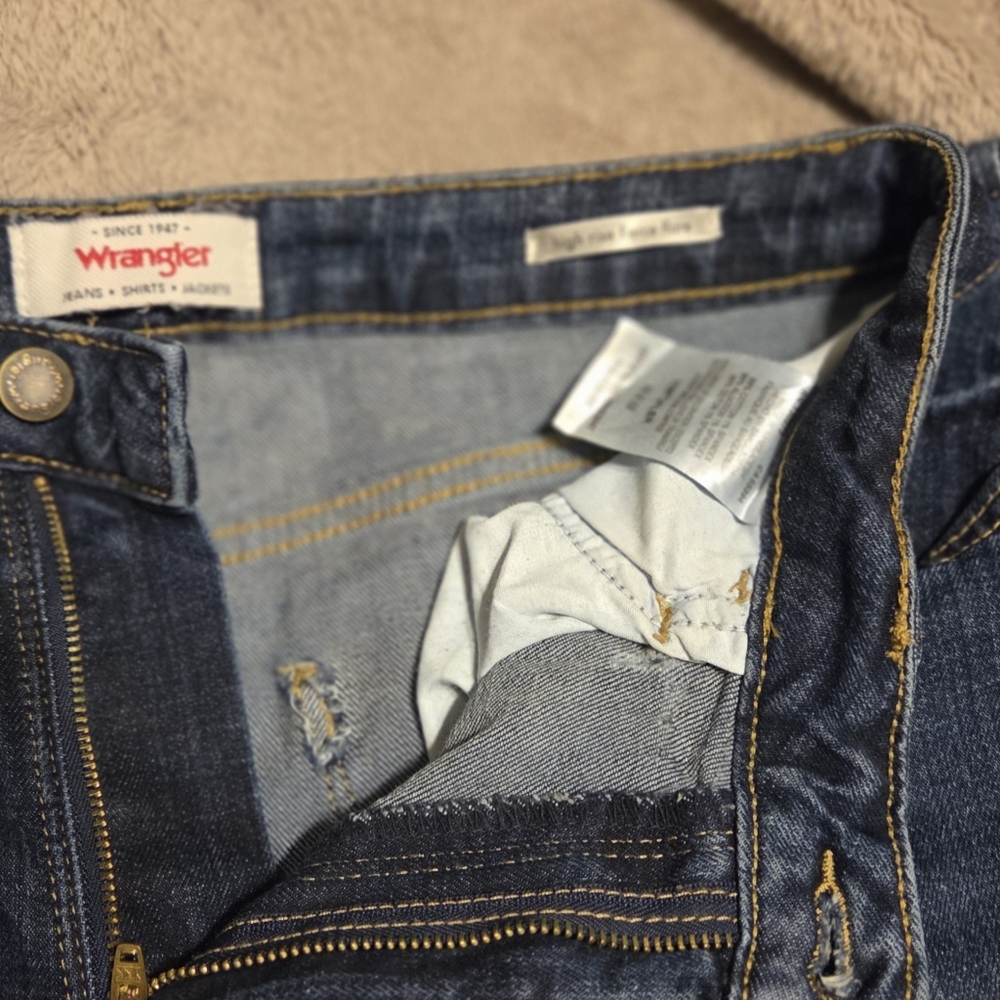 Wrangler Dark Blue Denim Pants Flare Never Worn